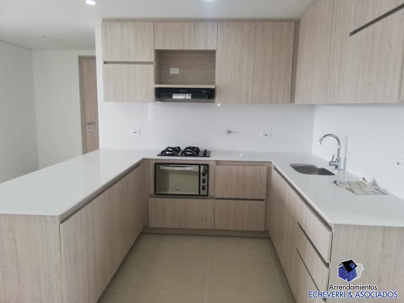 Apartamento disponible para Arriendo en Envigado Loma Del Escobero Foto numero 1